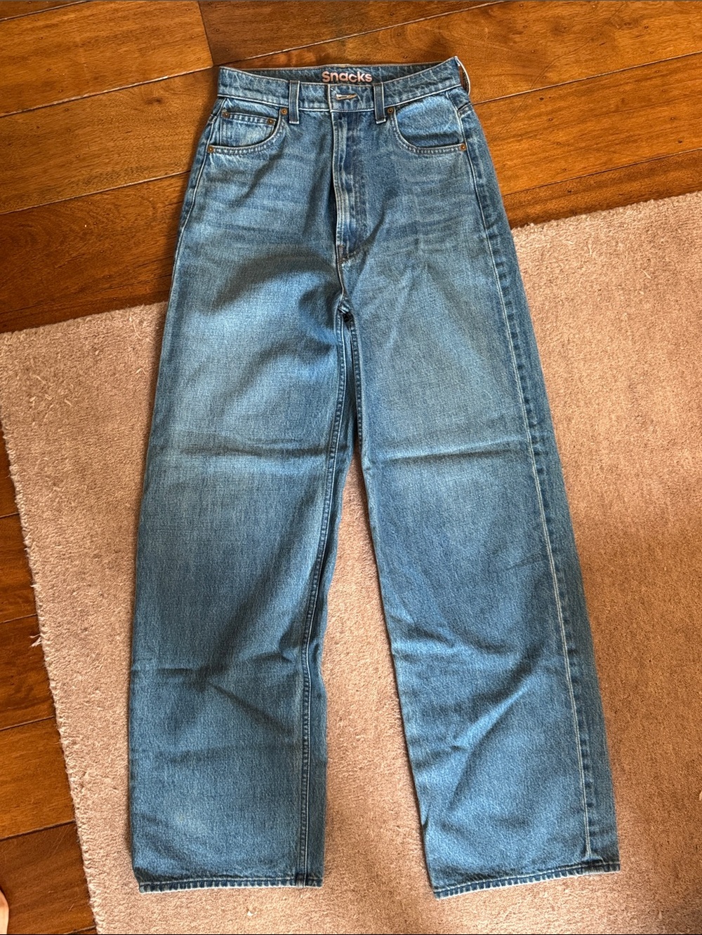MOTHER Wide-Leg Jeans in Medium Blue Wash